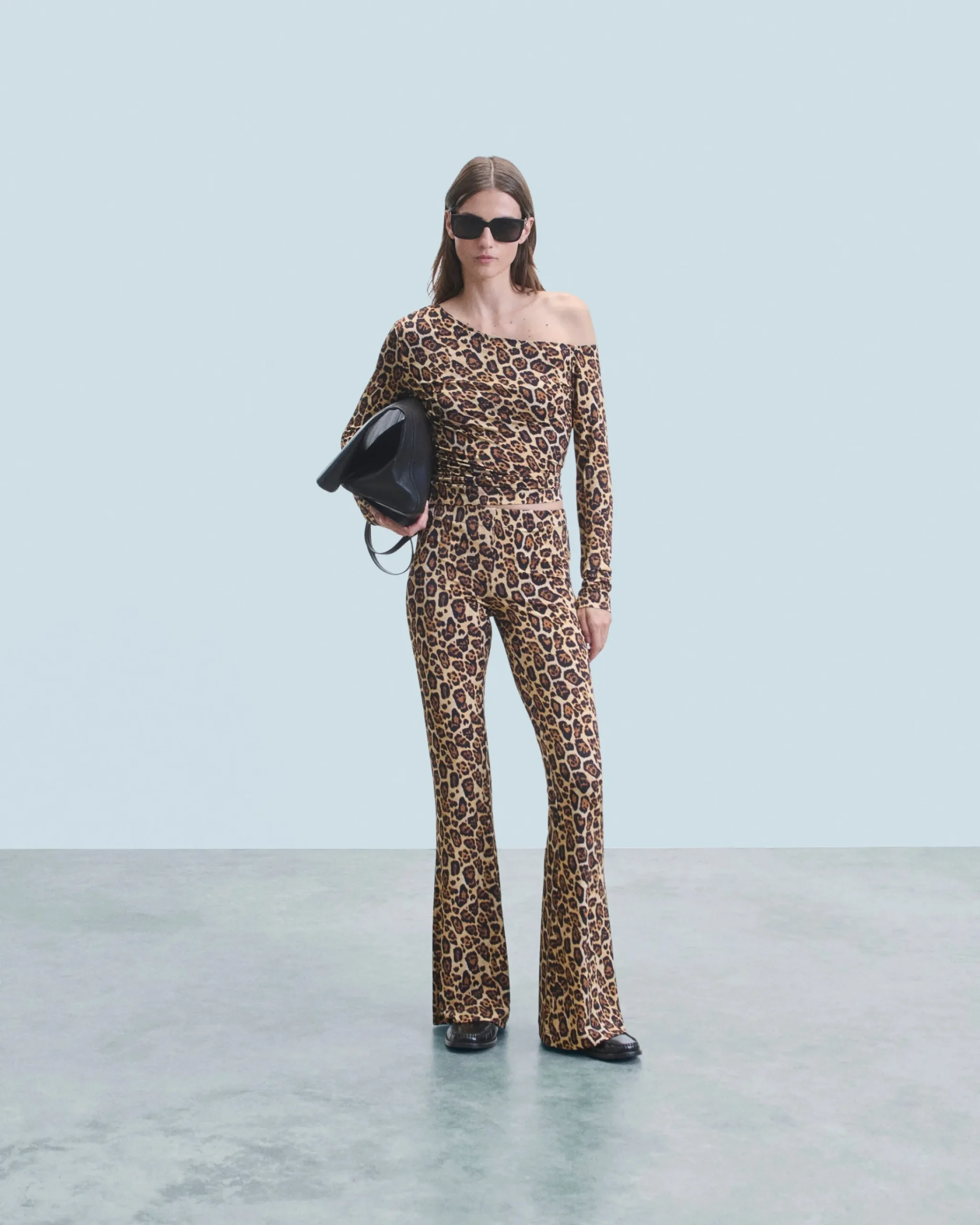 Top asimmetrico in jersey